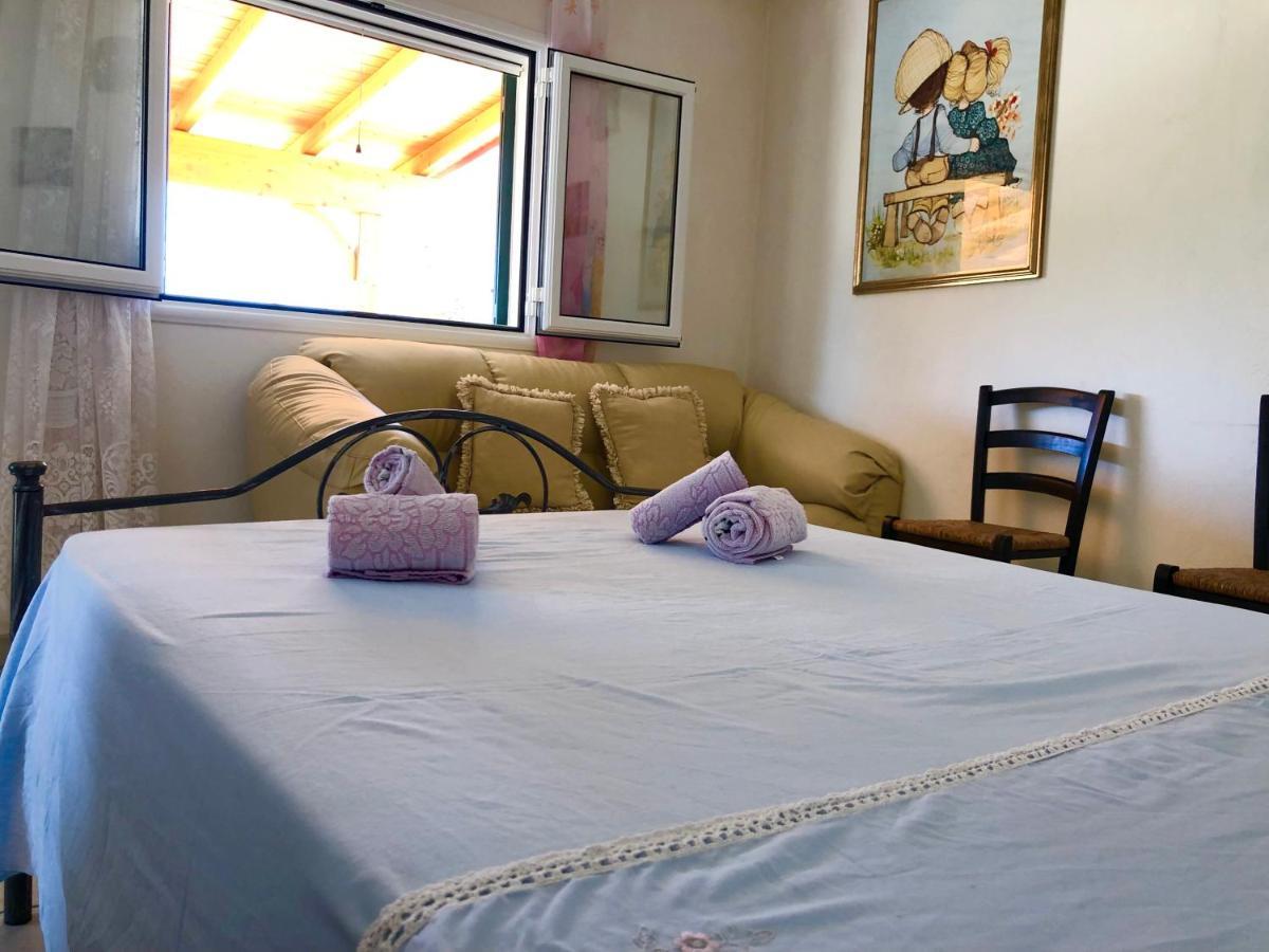 Villette Vacanze - Vie Russe Marina Di Pescoluse Bagian luar foto