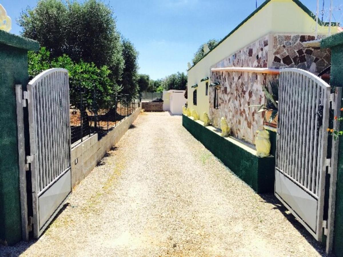 Villette Vacanze - Vie Russe Marina Di Pescoluse Bagian luar foto